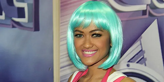 Julia Perez Belum Siap Temui Sang Ustad