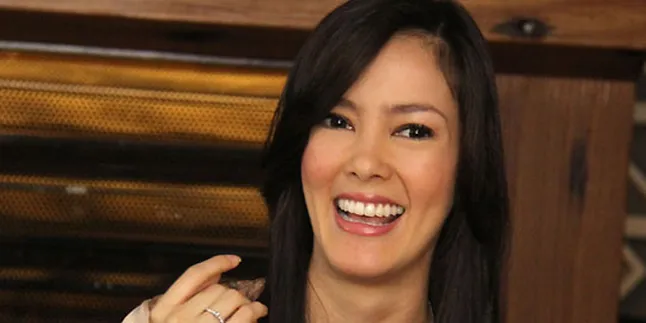 Cathy Sharon Resmi Dinikahi Eka Kusuma