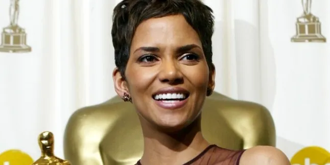 Halle Berry: Aku Takkan Menikah Dengan Tunanganku Halle Berry: Aku Takkan Menikah Dengan Tunanganku