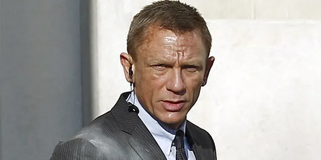 Stuntman James Bond Alami Kecelakaan