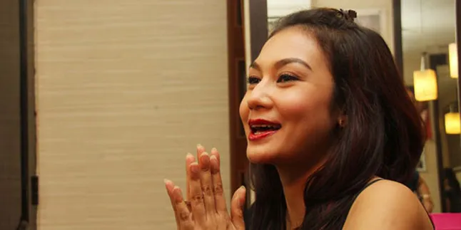 Putty Noor Sulam Bibir Demi Suami