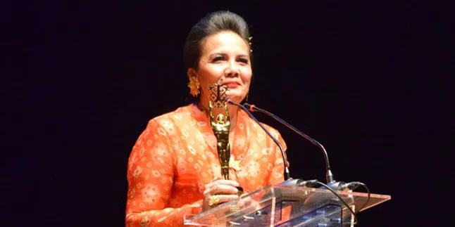 Christine Hakim Sabet Lifetime Achievement IKJ Award