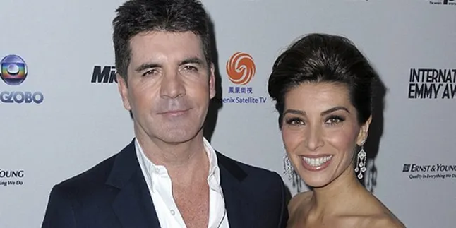 Simon Cowell: Aku Bukan Gay