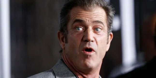 Sebar Aib, Mel Gibson Bakal Tuntut Jo Eszterhas Sebar Aib, Mel Gibson Bakal Tuntut Jo Eszterhas