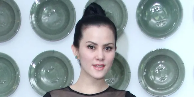 Angel Lelga: Beda Tema Pesta, Beda Kebaya