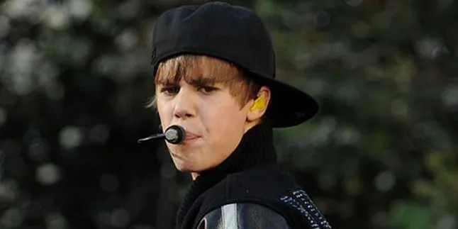 Justin Bieber Lecehkan Publik Indonesia