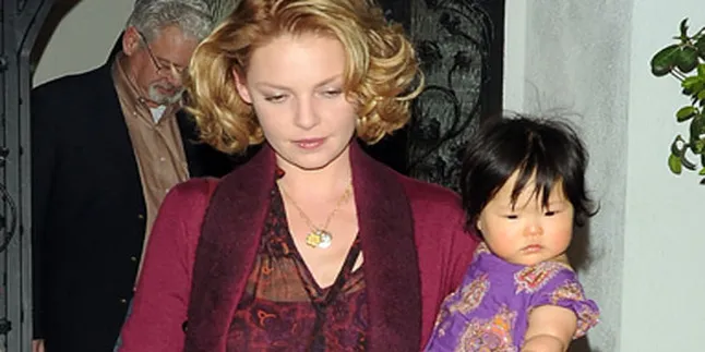 Katherine Heigl Adopsi Anak Lagi