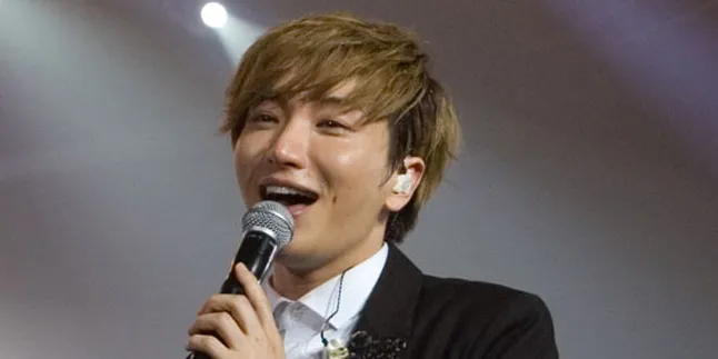 Leeteuk Suju: Assalamualaikum, Saya Suka Indonesia Gadis!