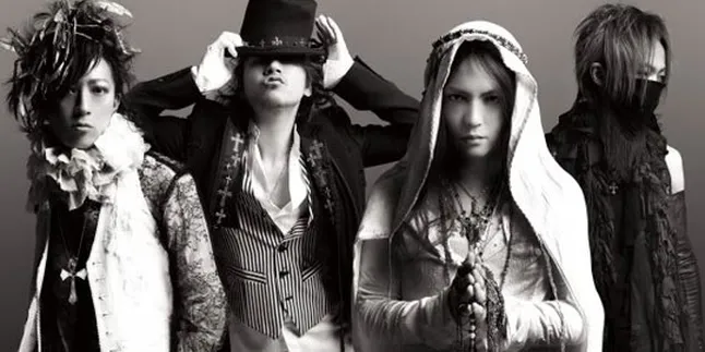 Jalani Tur, L Arc en Ciel Siapkan Double Album