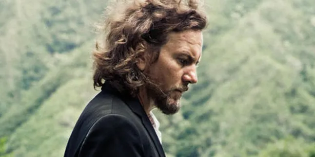 Eddie Vedder Ajak Putrinya Bernyanyi Eddie Vedder Ajak Putrinya Bernyanyi