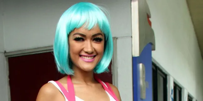 Nama Julia Perez Dipakai Untuk Akun Twitter Share Film Porno Nama Julia Perez Dipakai Untuk Akun Twitter Share Film Porno
