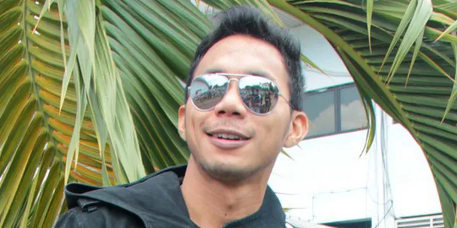 Norman Kamaru Tanggapi Polisi Ngetop di Entertainment