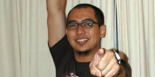 Tomtom Sering Dirayu Uut Permatasari Dengan Lagu Dangdut