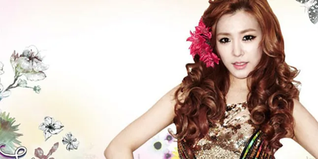 Tiffany SNSD Ungkap Rahasia di Balik Wajah Cantiknya