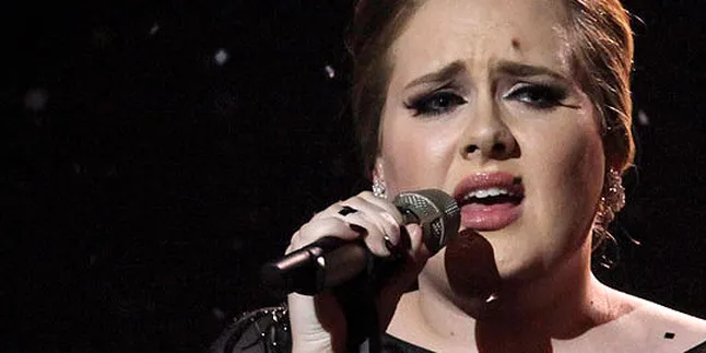 Berani Saingi Suara Adele di Someone Like You Versi Karaoke? Berani Saingi Suara Adele di Someone Like You Versi Karaoke?