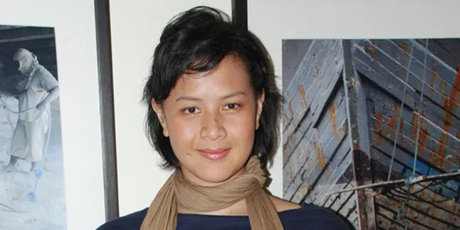 Sita Nursanti Tak Pede Nyanyi