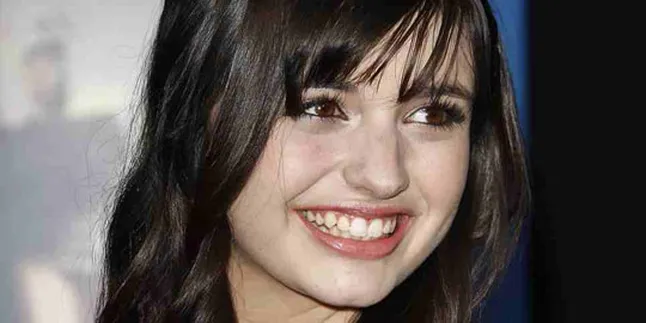 Rebecca Black Rilis Single Terbaru! Rebecca Black Rilis Single Terbaru!
