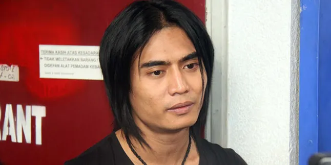 Charly Tak Ingin ST12 Bubar