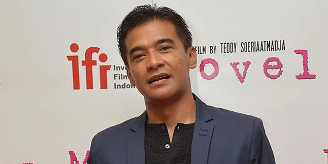 Demi Peran, Donny Damara Belajar Langsung ke Transgender