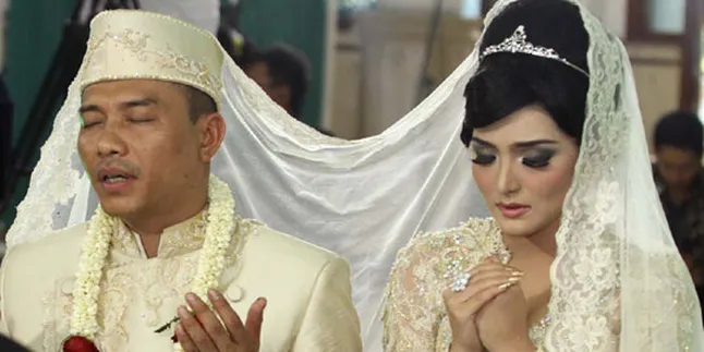 Tegang Hadapi Pernikahan, Ashanty Baca Istighfar