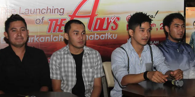 Adly Fairuz Tak Takut Naik Sukhoi