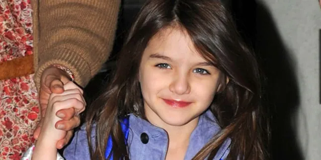 Suri Cruise Berubah Jadi Anak 16 Tahun!