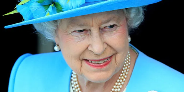 Celana Dalam Bekas Ratu Elizabeth II Dijual Rp170 Juta