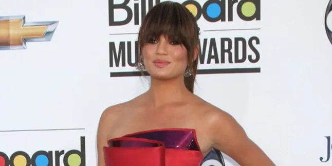 Fans Chris Brown Tebar Teror Kematian