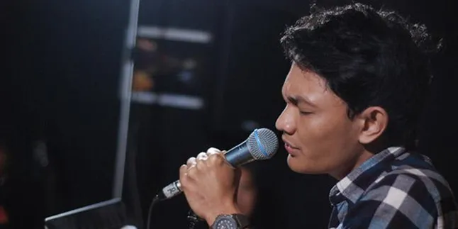 Ahmad Dhani Eksplor Kemampuan Febri Idol