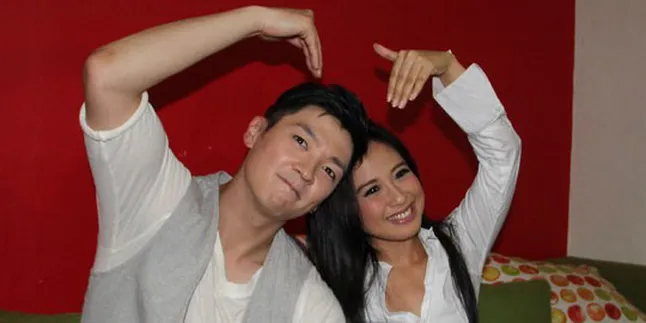 Lagu Tim Hwang - Astrid Puncaki Chart Musik Radio Indonesia