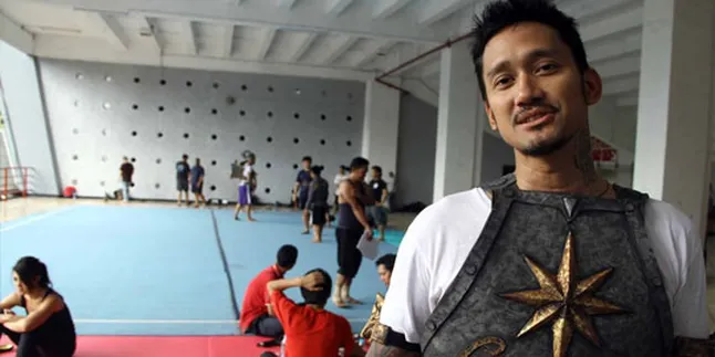 Berperan Dalam 'RUMAH DAN MUSIM HUJAN' Tora Mengaku Stress! Berperan Dalam 'RUMAH DAN MUSIM HUJAN' Tora Mengaku Stress!