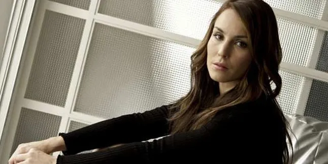 Noomi Rapace Mengaku Masih Cintai Mantan Suami
