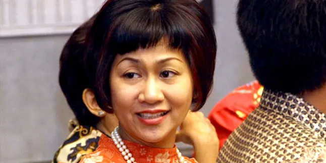 Lestarikan Batik, Ayu Diah Pasha Didukung Kemenparekraf