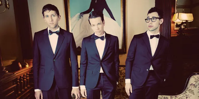 Fun: Kanye West Inspirasi Album 'Some Nights'