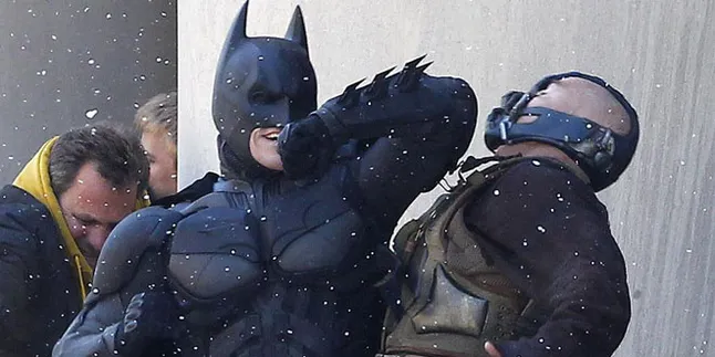 'THE DARK KNIGHT RISES' Rilis Trailer Lagi