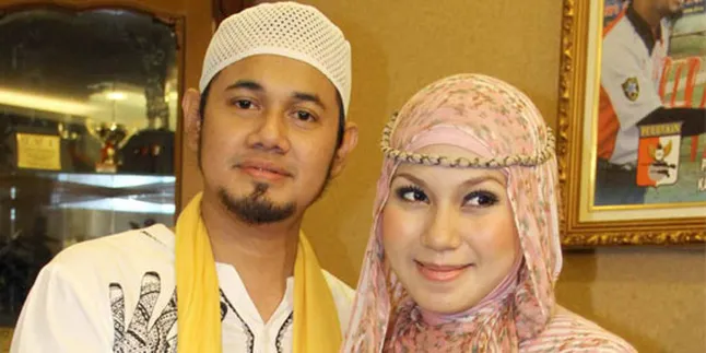 Puput Melati Lahirkan Seorang Putri