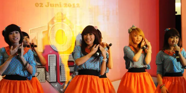 Cherry Belle Hebohkan Ajang Top Girls 2012
