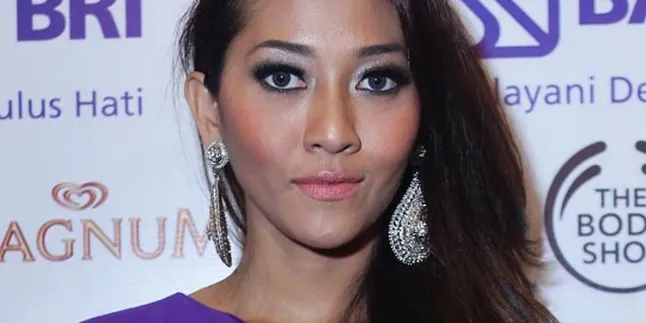 Tiara Lestari Inginkan Hak Asuh Anak Tiara Lestari Inginkan Hak Asuh Anak