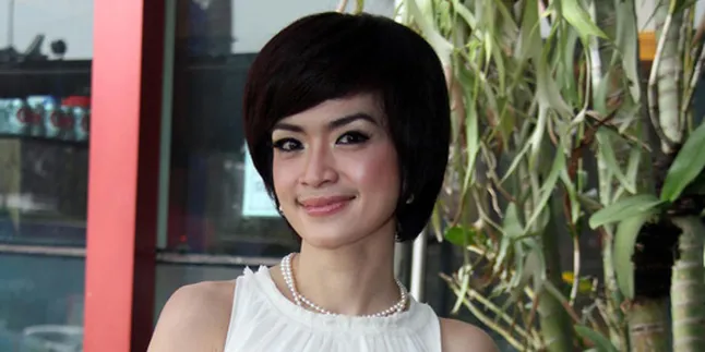 Sidang Cerai Yulia Rachman - Demian Digelar Akhir Bulan Juni