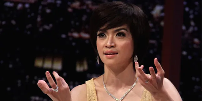 Ditanya Cari Pengganti, Yulia Rachman Bungkam