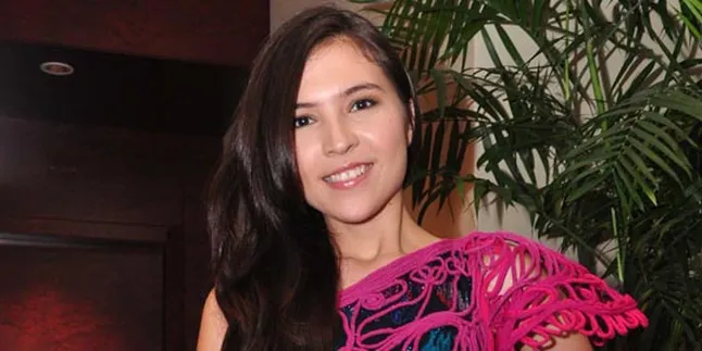 Olivia Jensen Masih Belum Ingin Memadu Kasih