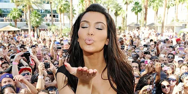 Keluarga Kardashian Menggila di Video Seksi