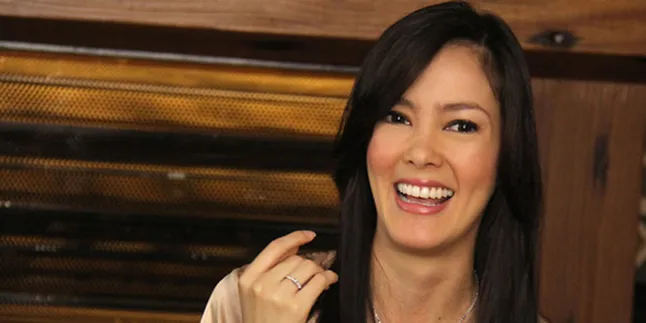 Cathy Sharon Temukan Teman Seumur Hidup