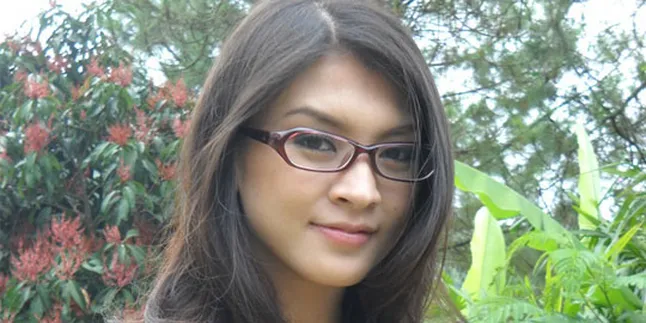 Lihat Makhluk Halus, Donita Trauma Lihat Makhluk Halus, Donita Trauma