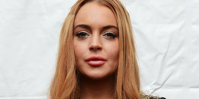 Sopir Truk: Kecelakaan Lindsay Lohan Itu Salahnya Sendiri!