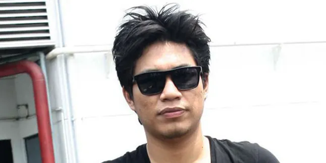 Rizal Armada dan Vicky Shu Pacaran?