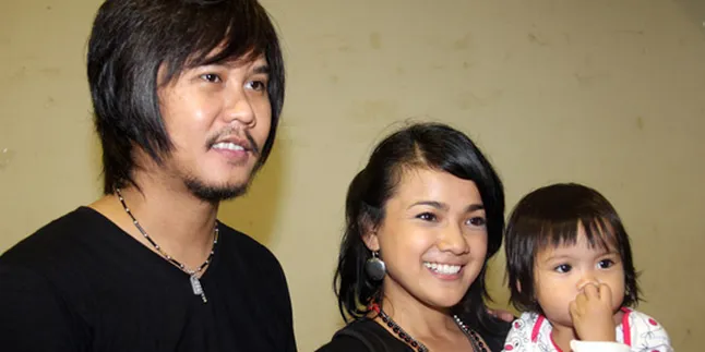 Congratulation! Elzo Jaydn Anvaya, Jagoan Baru Nirina - Ernest