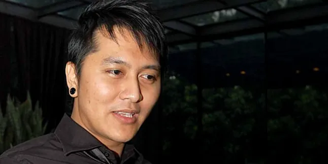 Ditanya Cerai, Demian Aditya Kabur