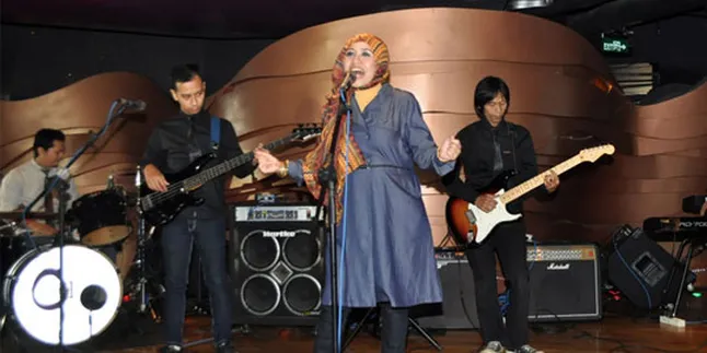 LaLuna: Kami Band Positif, Bukan Religi