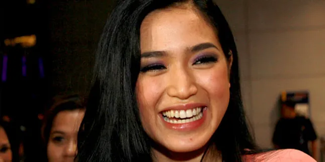 Jessica Iskandar: Aku Suka Cowok Romantis